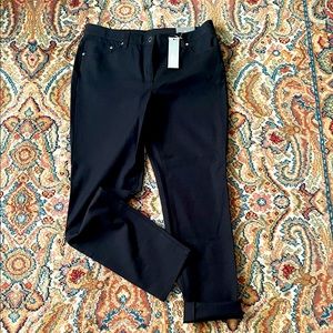 Chico’s, So slimming Brand, Size 5